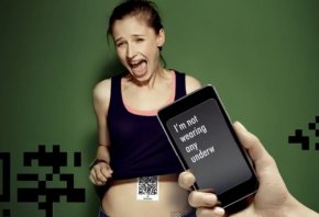 Prywatne informacje o nas w kodach QR (by Heineken)